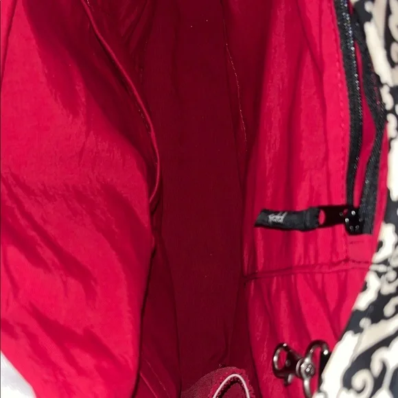 Petunia Pickle Bottom X-Large Messenger Style Diaper Bag-Like New ❤️ - Picture 9 of 11